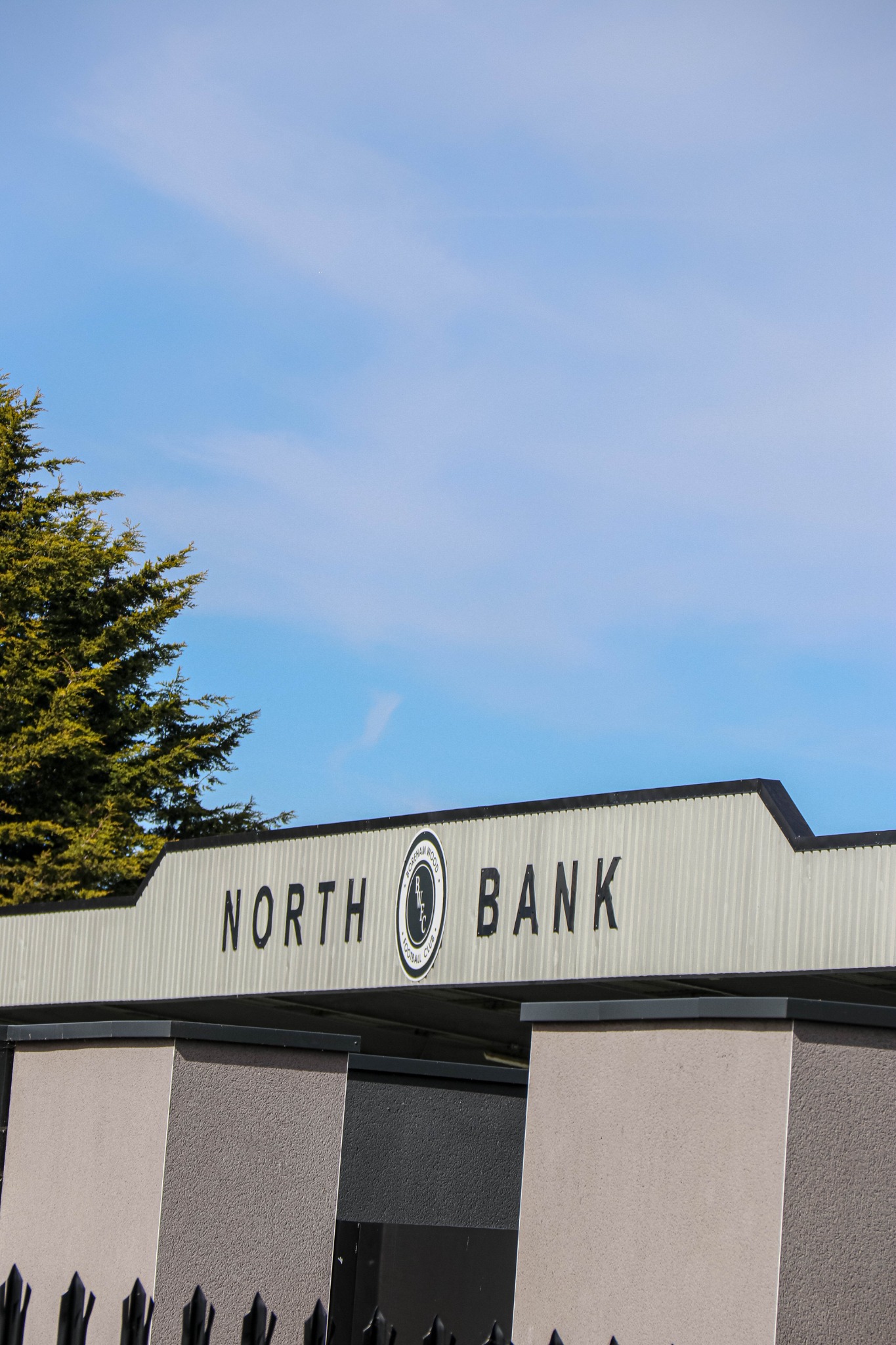 Boreham Wood stadium photograph 4