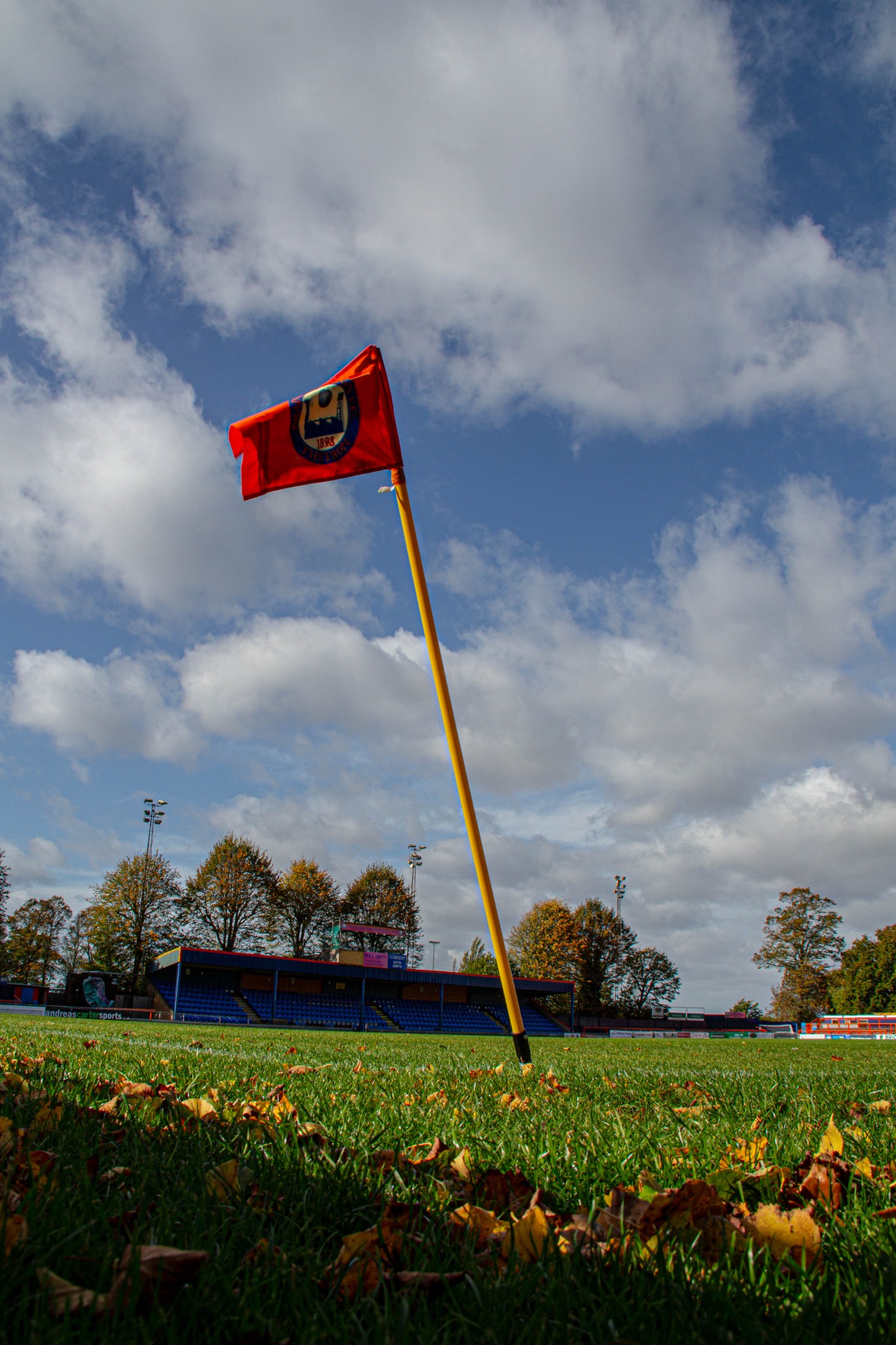 Braintree Town stadium photograph 1