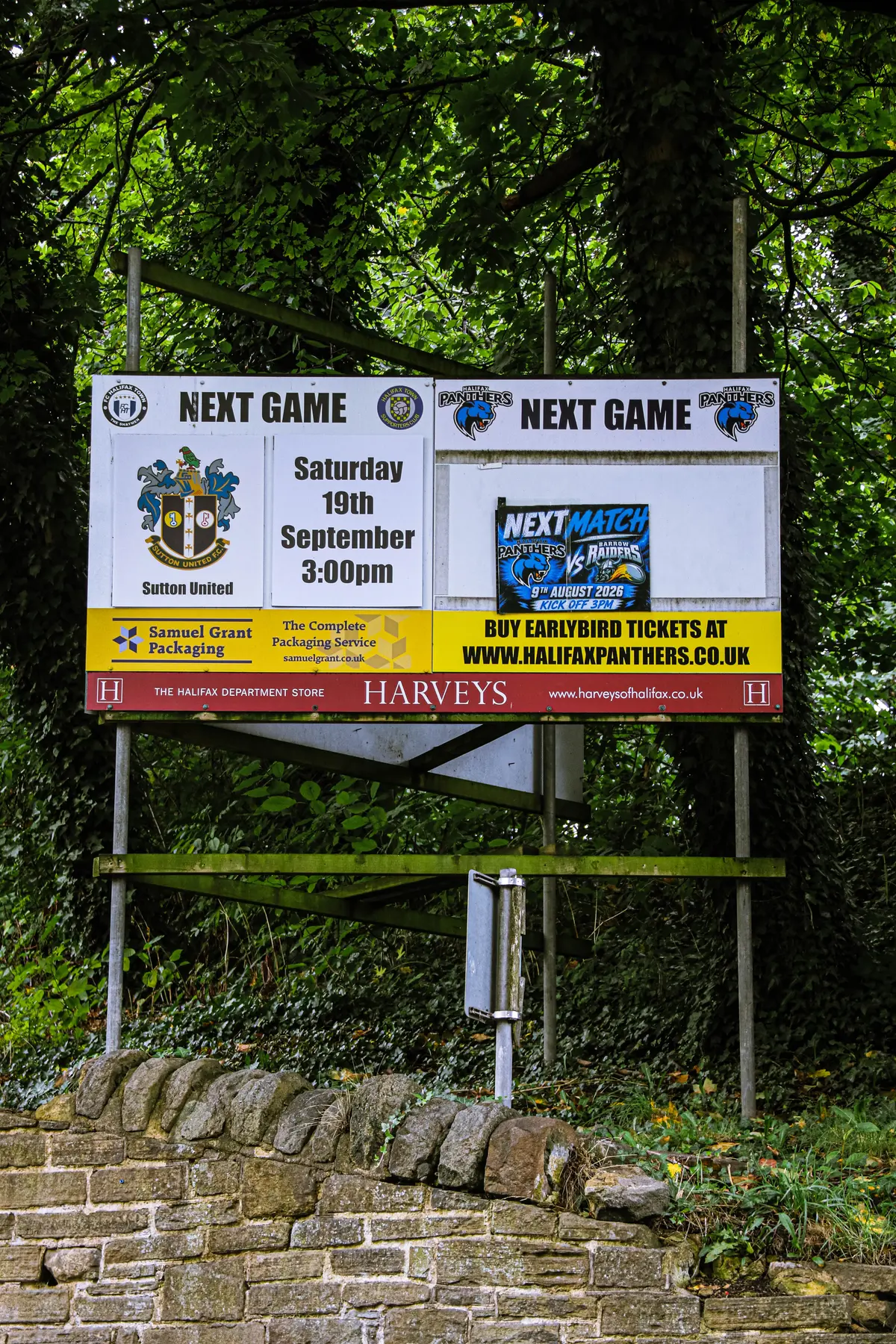 FC Halifax Town photograph 9