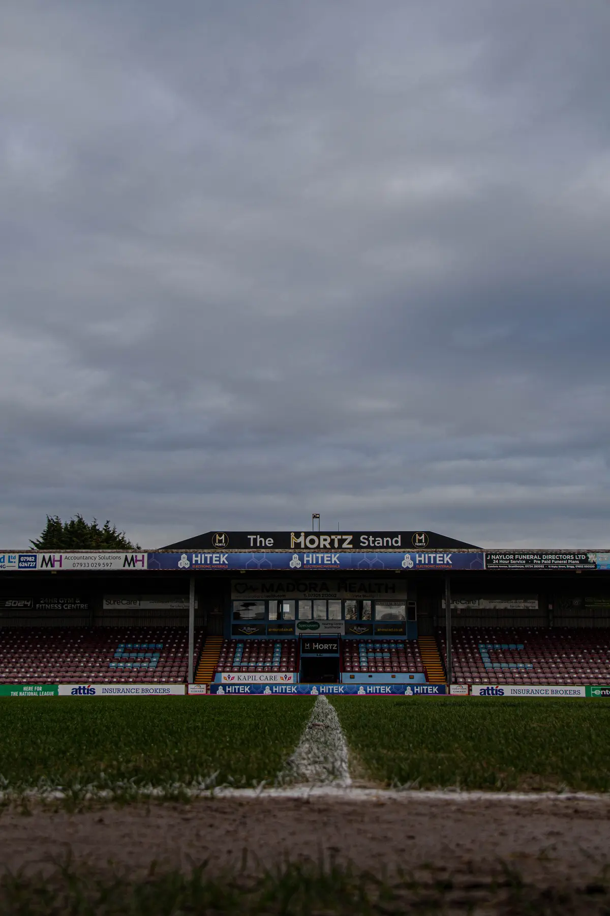 Scunthorpe United photograph 7