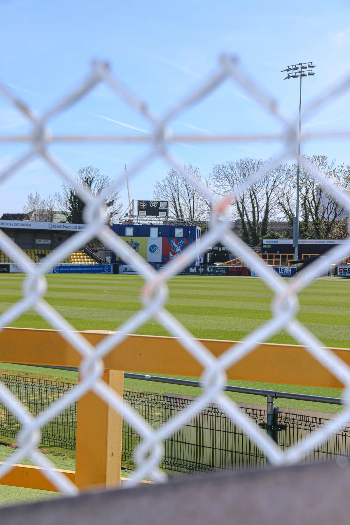 Sutton United photograph 22