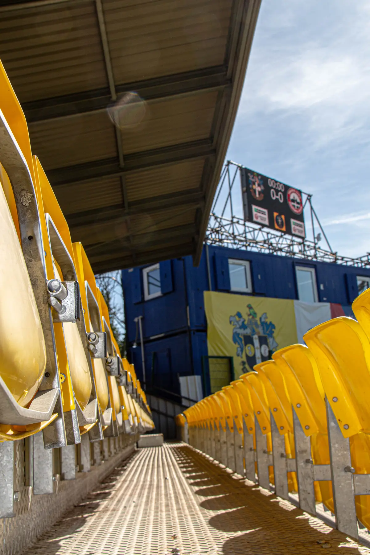 Sutton United photograph 32